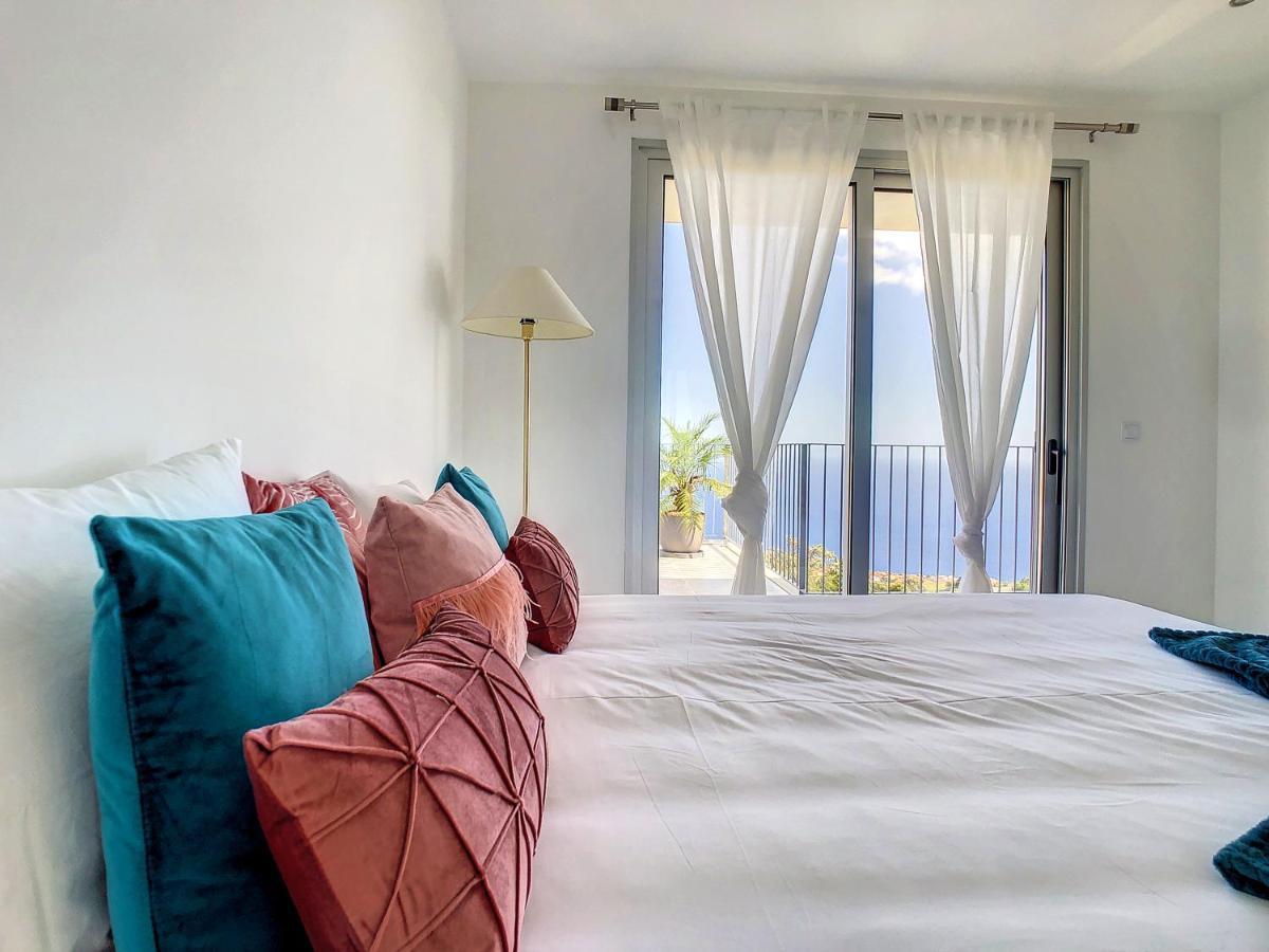 Villa Piece Of Heaven By Lovelystay Estreito Da Calheta Exterior foto